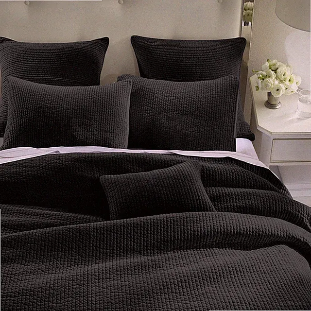 HIEND ACCENTS AFFORDABLE LUXURY STONE WASHED COTTON VELVET QUILT FULL/QUEEN NEW